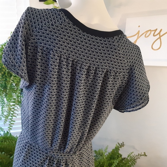 Gorgeous H&M Blue and White Dress - Picture 5 of 8